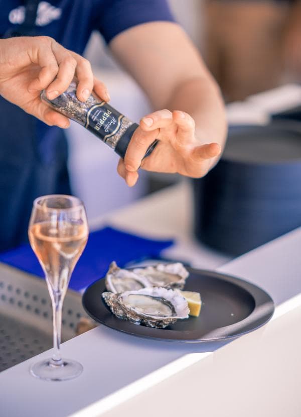 Verse oesters met champagne